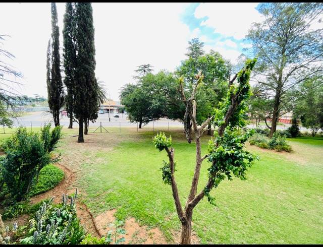 2 BEDROOM FLAT FOR SALE IN ARCON PARK